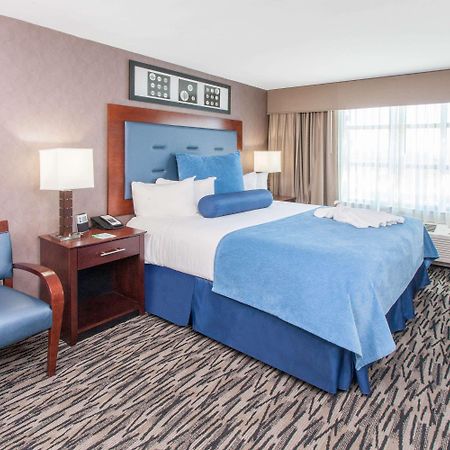 Wyndham Garden Elk Grove Village - O'Hare Экстерьер фото