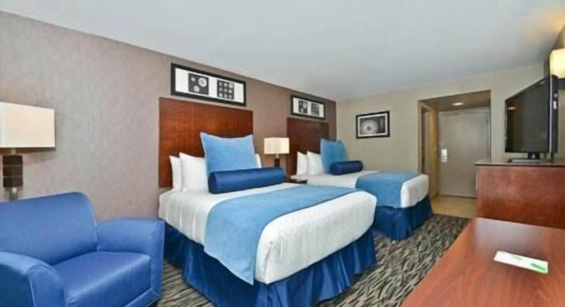 Wyndham Garden Elk Grove Village - O'Hare Экстерьер фото