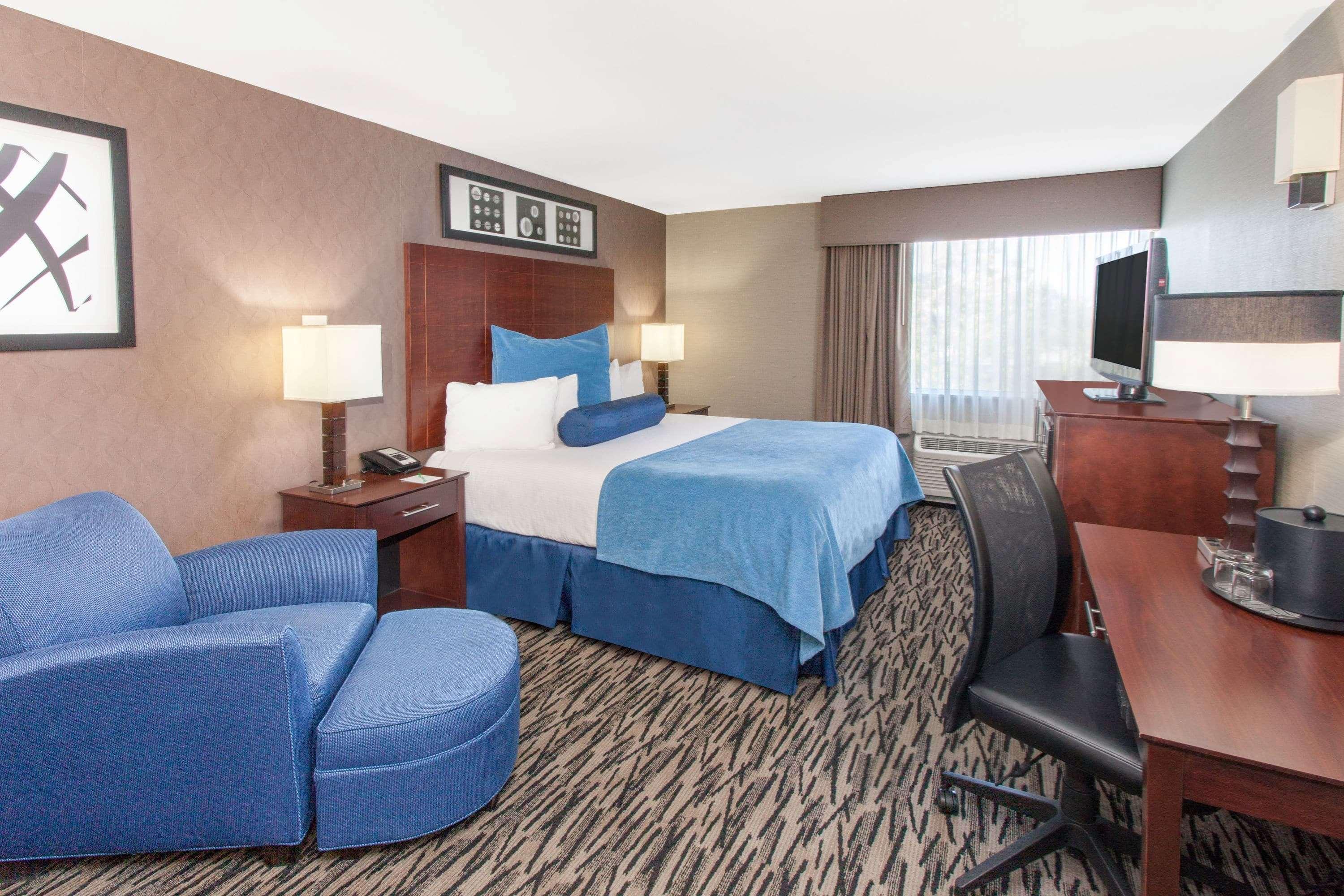 Wyndham Garden Elk Grove Village - O'Hare Экстерьер фото