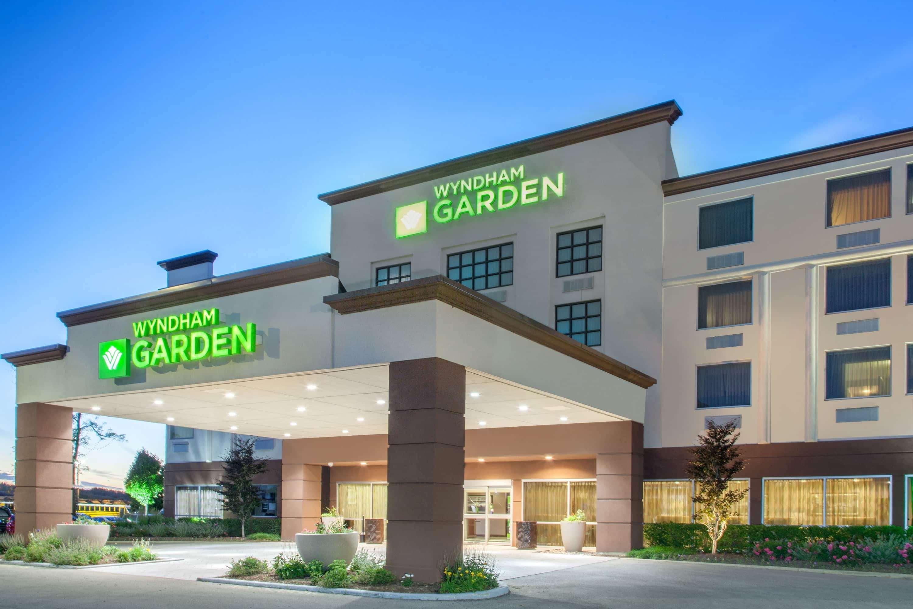 Wyndham Garden Elk Grove Village - O'Hare Экстерьер фото