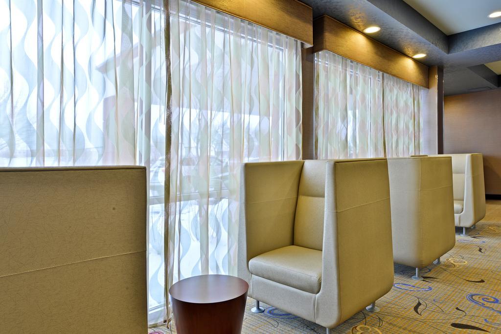 Wyndham Garden Elk Grove Village - O'Hare Экстерьер фото